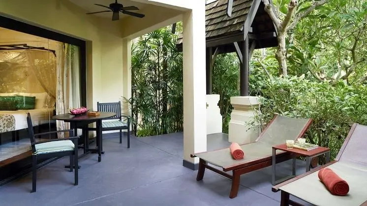 Garden View Suites