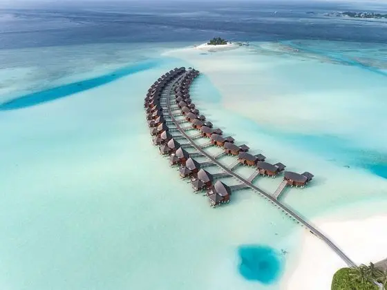 Süit (Sunrise Overwater)