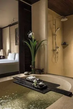 Deluxe Three Country View room
