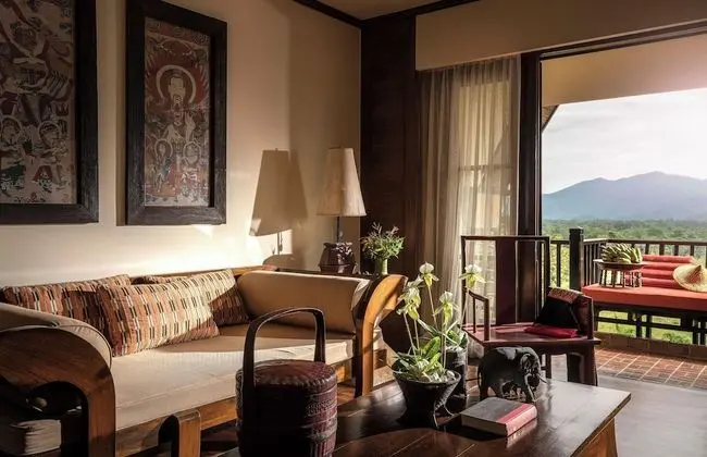 Deluxe Three Country View room