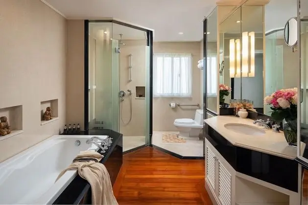 Three Bedroom Sea View Owner's Apartment