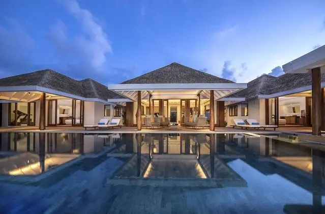 Two Bedroom Beach Pool Residence