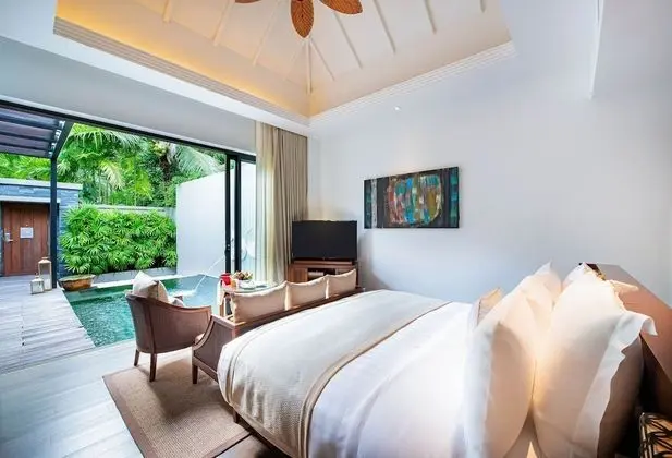 Deluxe Pool Villa