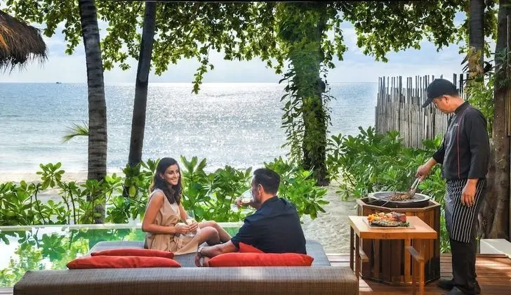 Ocean Pool Villa