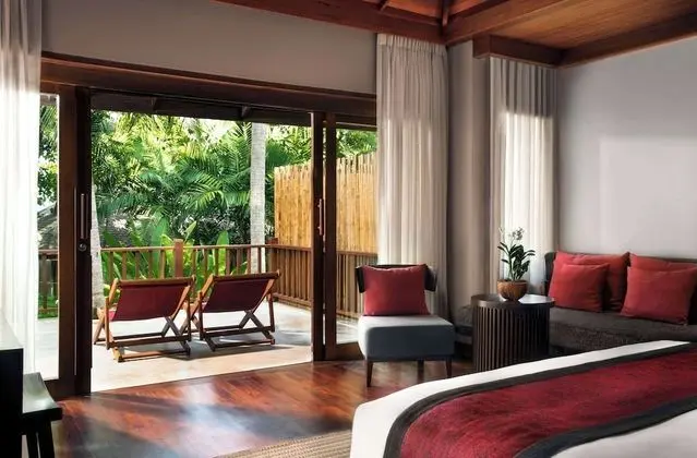 Pool Suite