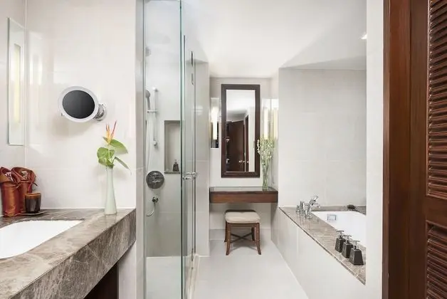 Deluxe Junior Suite