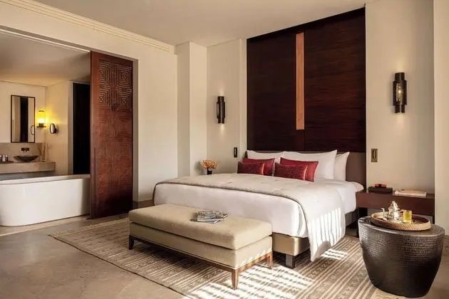 Deluxe Sahara View Suite