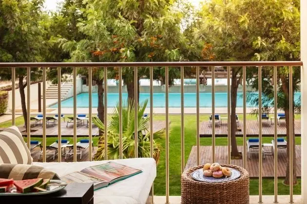 Family Oda, 2 Yatak Odası, Havuz Manzaralı (Extrabed 4AD+2CH)