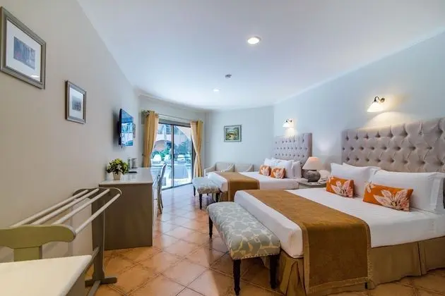 Poolside Room
