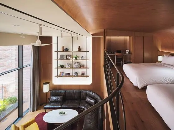 CABIN S