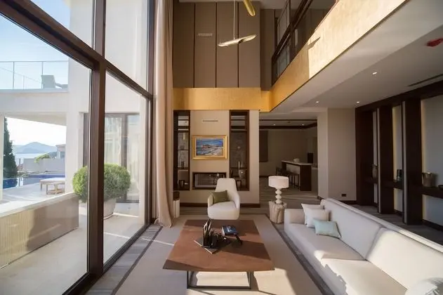 Signature Villa