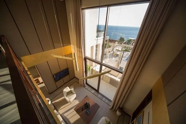 Signature Villa