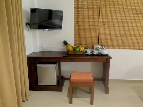 Deluxe Tek Büyük Yataklı Oda, Balkon, Okyanus Manzaralı