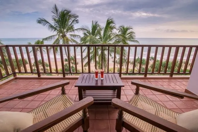 Deluxe Tek Büyük Yataklı Oda, Balkon, Okyanus Manzaralı