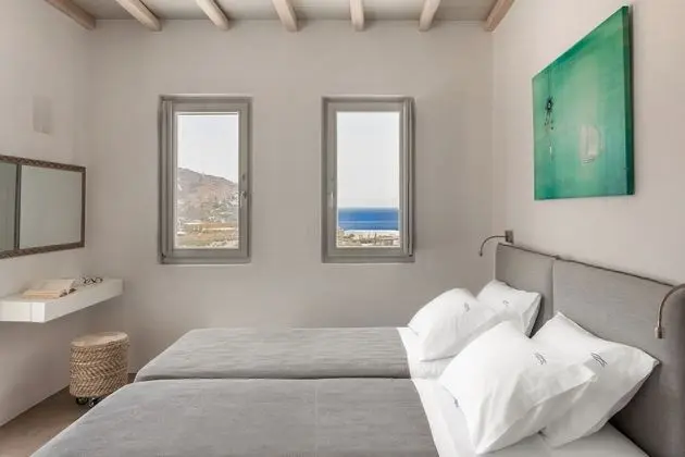 Grand Villa