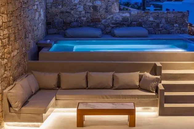 Luxury Villa
