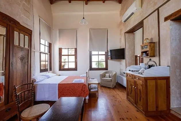 Residence with Panoramic View