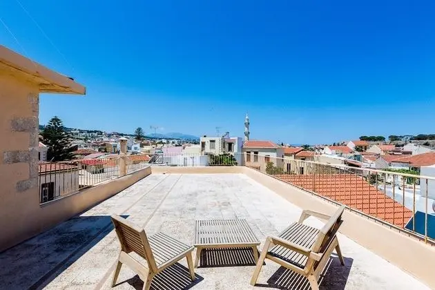 Residence with Panoramic View