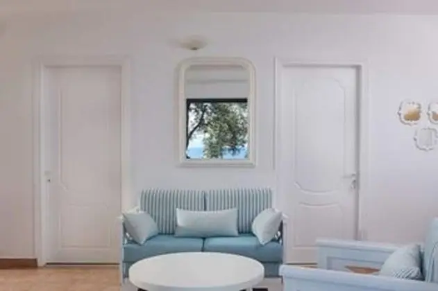 2 Bedroom Residence Sea View
