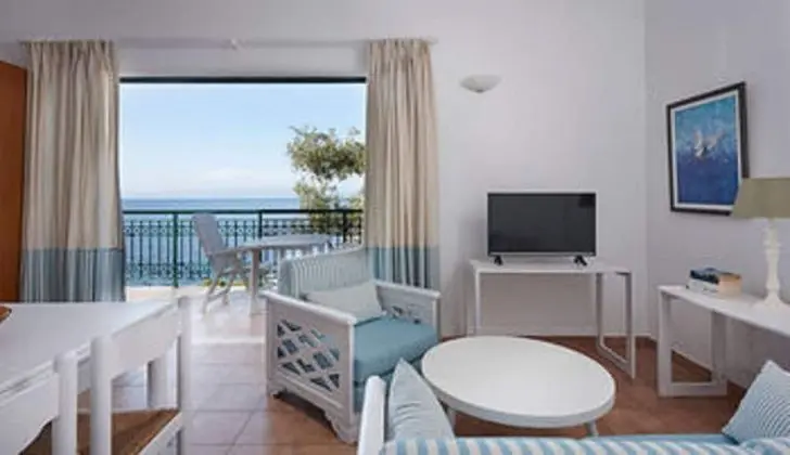Deluxe 2 Bedroom Residence with Sea View