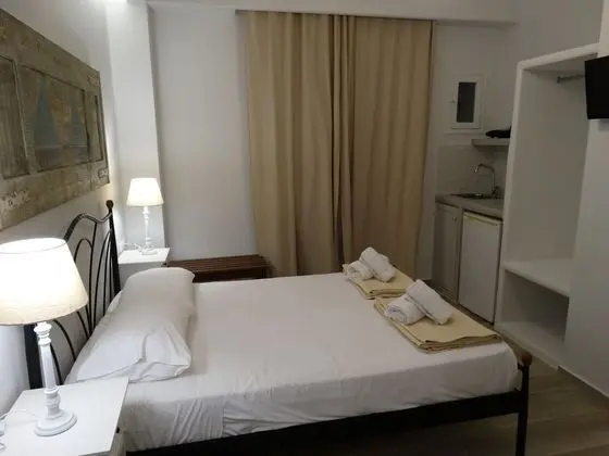 Stüdyo, Bahçe Manzaralı