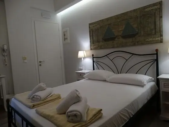 Stüdyo, Bahçe Manzaralı