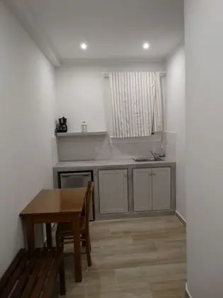 Stüdyo, Bahçe Manzaralı