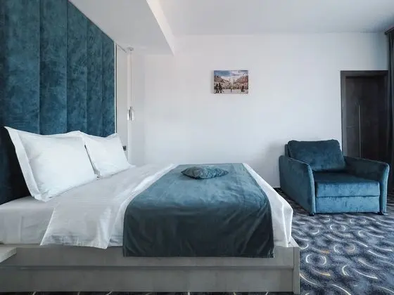 Luxury Tek Büyük Yataklı Oda