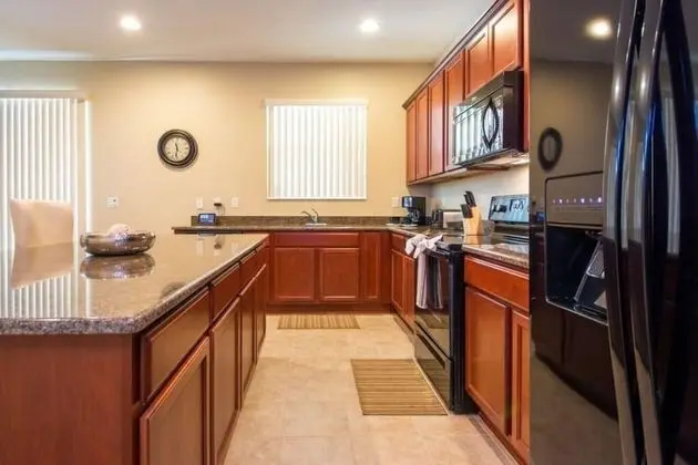 Ev, Birden Çok Yatak (Anastasia's Crystal Cove Vacation Hom)
