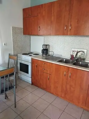 Deluxe Ev, 1 Büyük (Queen) Boy Yatak ve Çekyat, Bahçeli