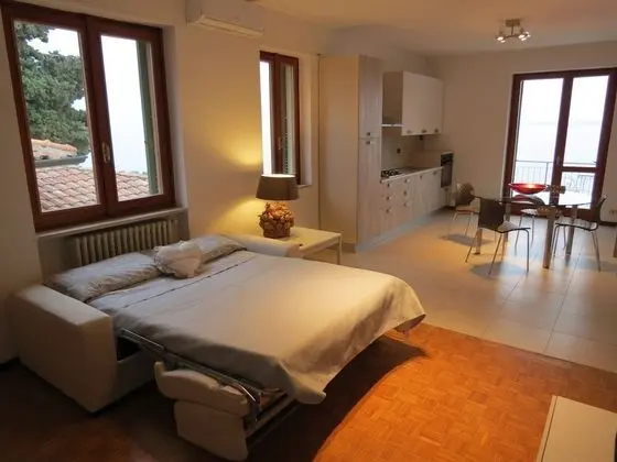 Apart Daire, 1 Yatak Odası, Göl Manzaralı