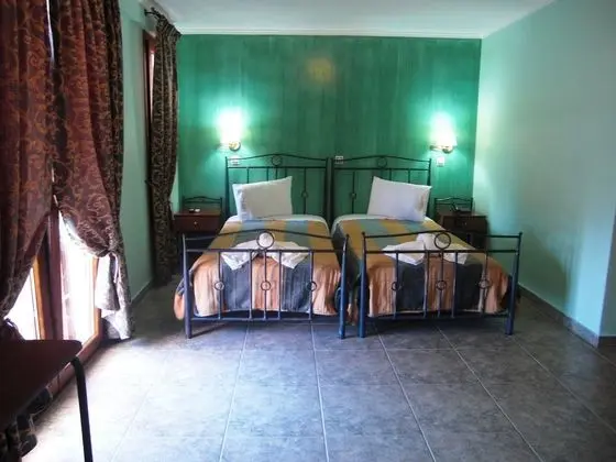 Standard Tek Büyük veya İki Ayrı Yataklı Oda, Deniz Manzaralı