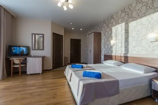 Deluxe Üç Kişilik Oda