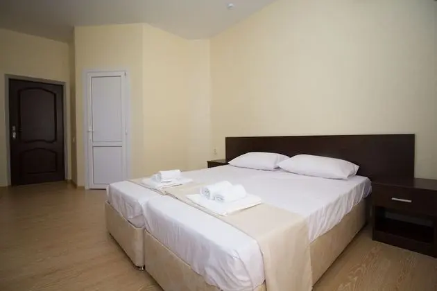 Tek Büyük veya İki Ayrı Yataklı Oda