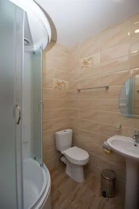 Tek Büyük veya İki Ayrı Yataklı Oda