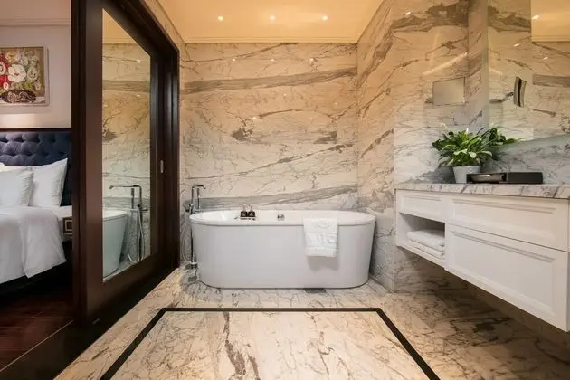 Süit, Balkon, Şehir Manzaralı