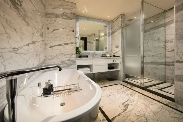 Süit, Balkon, Şehir Manzaralı