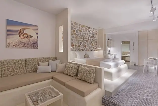 Luxury Üç Kişilik Oda, Manzaralı