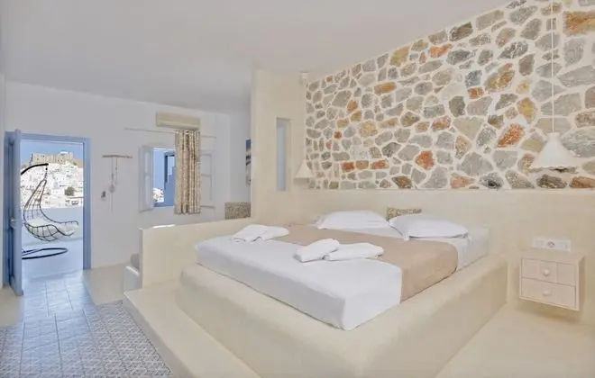 Luxury Üç Kişilik Oda, Manzaralı