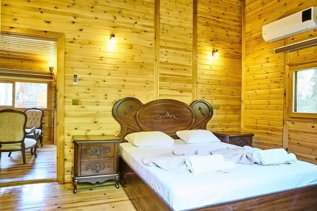 Bungalow, Bahçe Manzaralı