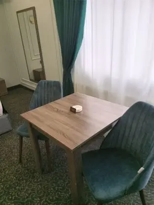 Superior Tek Büyük veya İki Ayrı Yataklı Oda