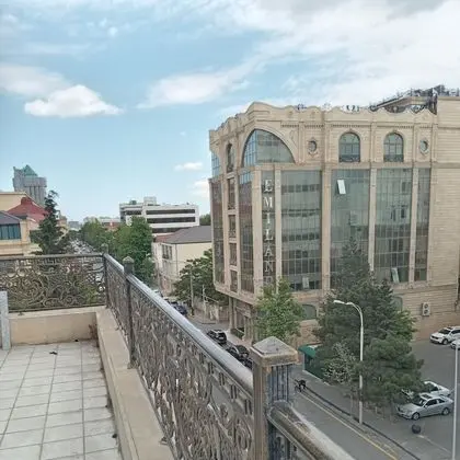 Superior Tek Büyük veya İki Ayrı Yataklı Oda