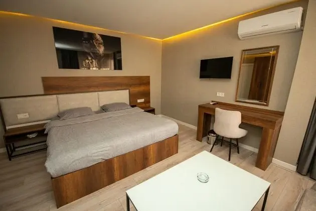 Köşe Deluxe Oda