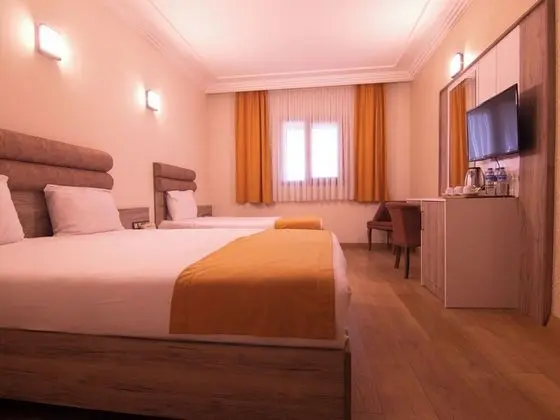 Standard Üç Kişilik Oda