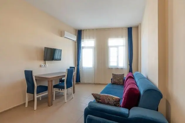 Dört Kişilik Köşe Suit