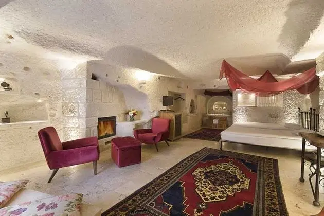 Deluxe Mağara Suit İptal Edilemez