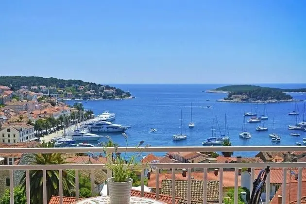 Tek Büyük Yataklı Oda, Deniz Manzaralı
