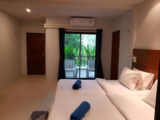 Deluxe Room with Balcony