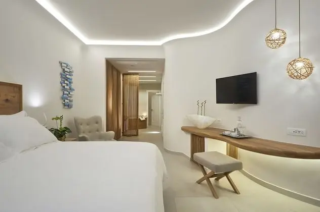 Exclusive Süit, 2 Yatak Odası, Kişiye Özel Havuzlu, Kısmi Deniz Manzaralı