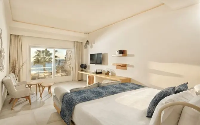 Luxury Süit, Denize Sıfır (Outdoor Jacuzzi)